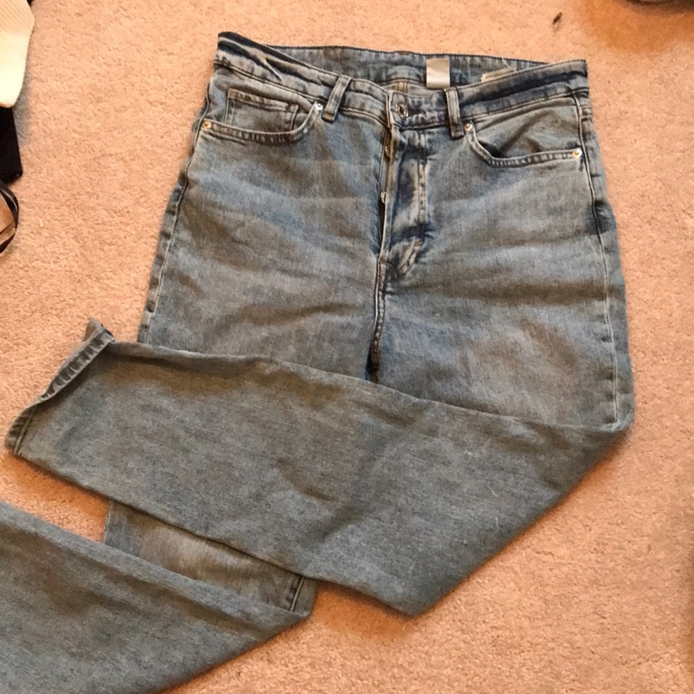 H & M mom jeans size 8